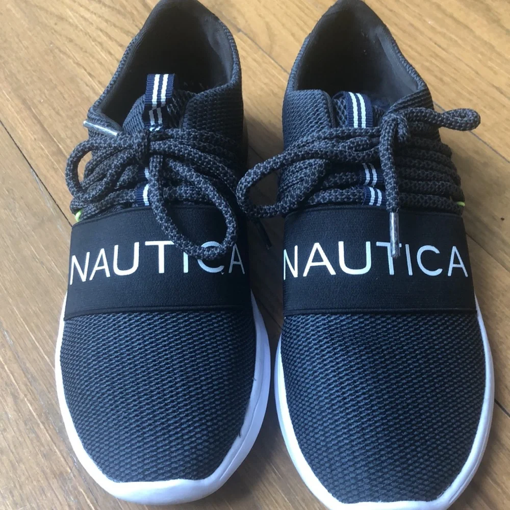 NAUTICA SNEAKERS- Ridiculously Lightweight